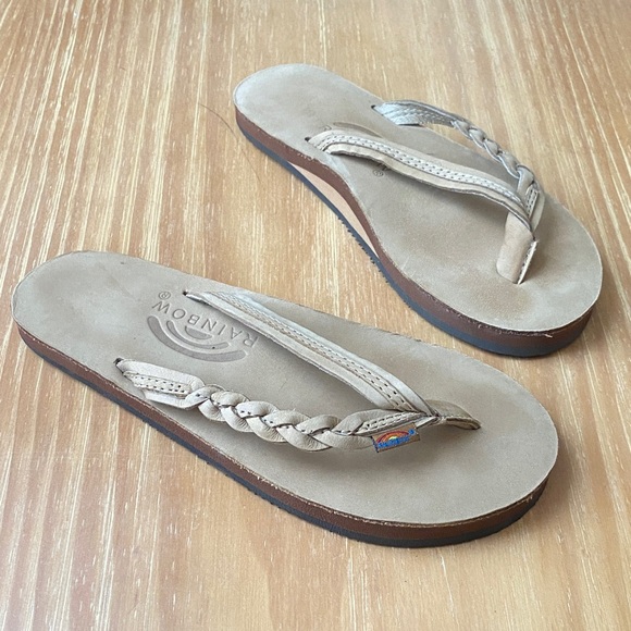 Rainbow Flirty Braidy Single Layer Premier Leather 1/2” Narrow Strap Flip Flops - Picture 1 of 10